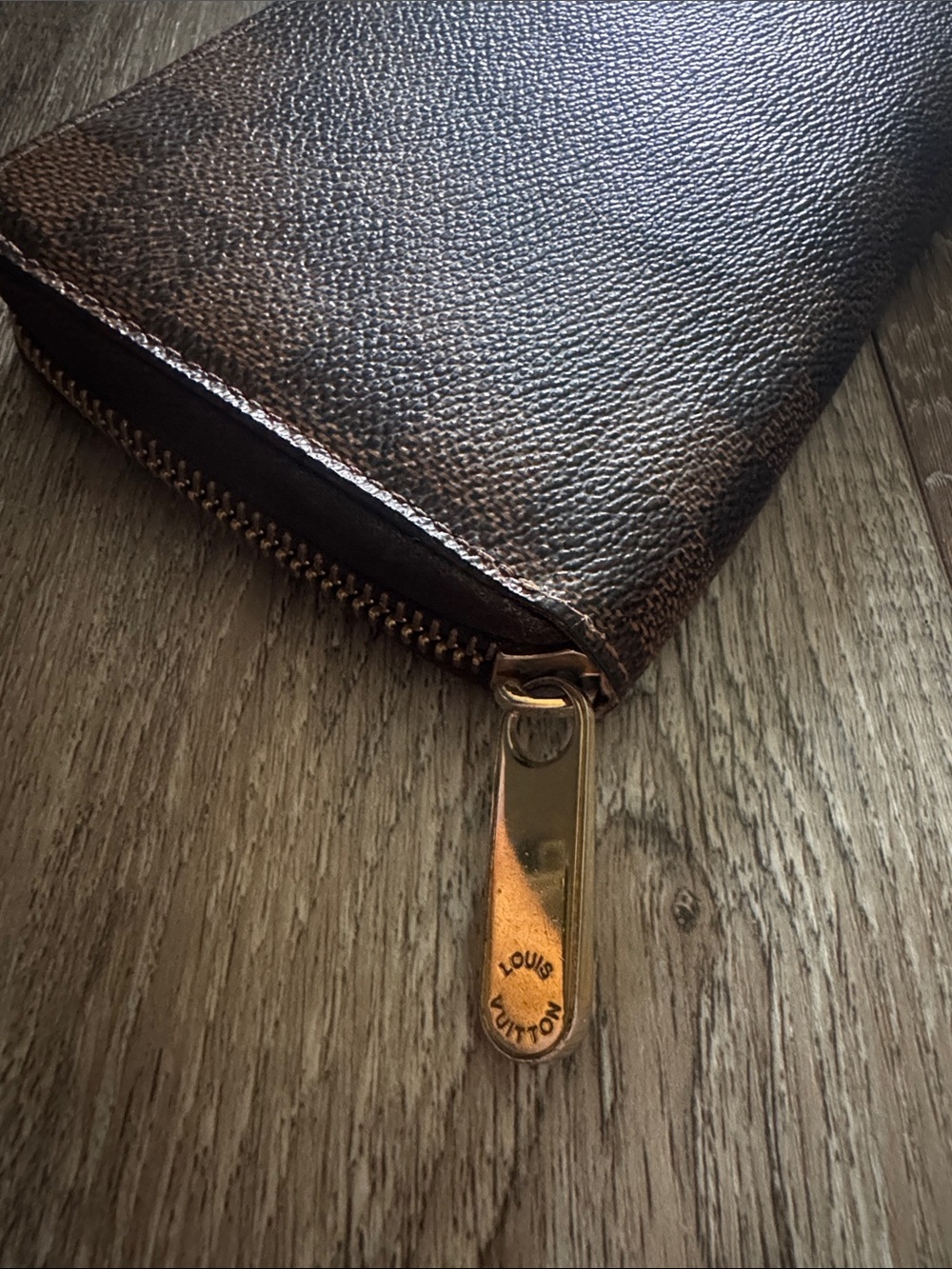 Louis Vuitton Damier Ebene Brown Zip Around Wallet - Picture 4 of 6